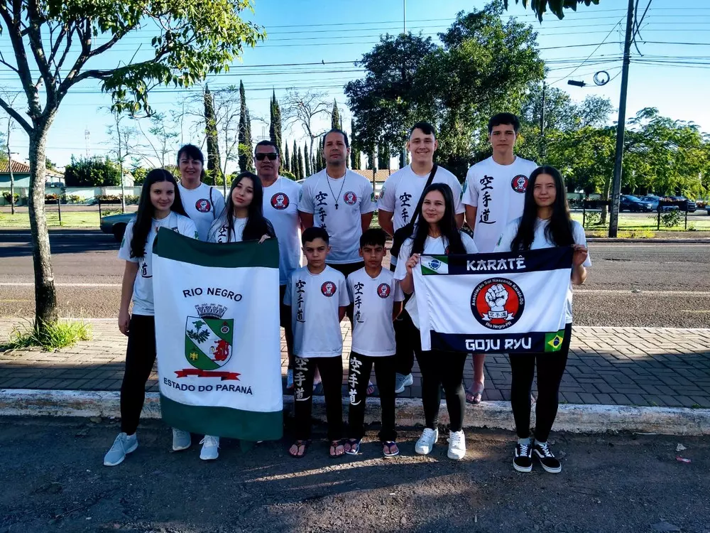 Atletas rio-negrenses se destacam no Campeonato Paranaense de Karatê